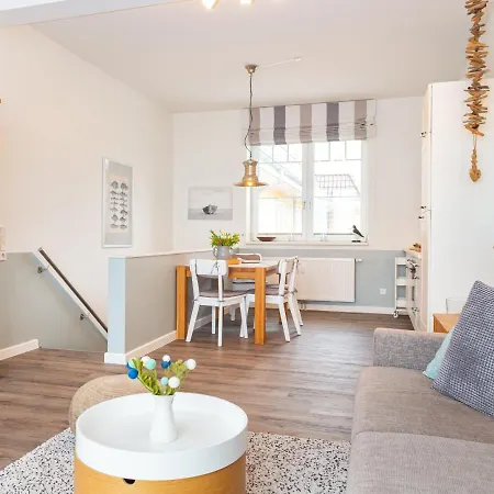 Amrumer Strandhaven Ferienhaus *